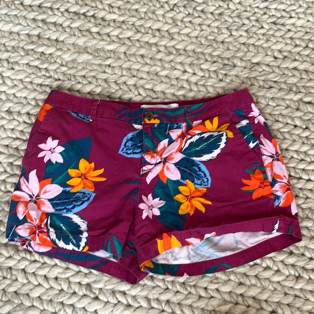 Tropical shorts